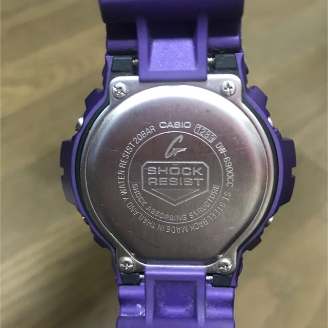 G-SHOCK(ジーショック)のG-SHOCK 箱付き パープル メンズの時計(腕時計(デジタル))の商品写真