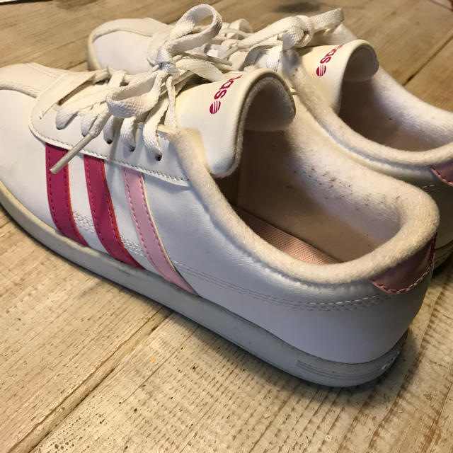 Adidas アディダス スニーカー レディース ピンク 24センチ 24cmの通販 By ランプベルジェ パリ Dchl公認特約店 アディダス ならラクマ Adidas アディダス スニーカー レディース ピンク 24センチ 24cmの通販 By ランプベルジェ パリ Dchl公認特約店 アディダス ならラクマ