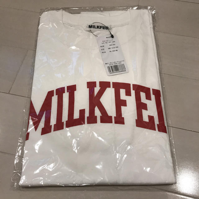 MILKFED.(ミルクフェド)のミルクフェド  tシャツ レディースのトップス(Tシャツ(半袖/袖なし))の商品写真