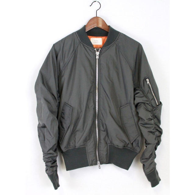 FEAR OF GOD(フィアオブゴッド)のF.O.G. Essential Bomber Jacket メンズのジャケット/アウター(ブルゾン)の商品写真