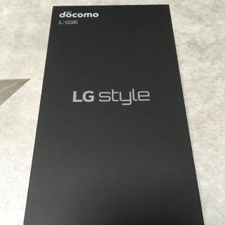 エルジーエレクトロニクス(LG Electronics)のLG style L-03K Black SIMフリー (スマートフォン本体)