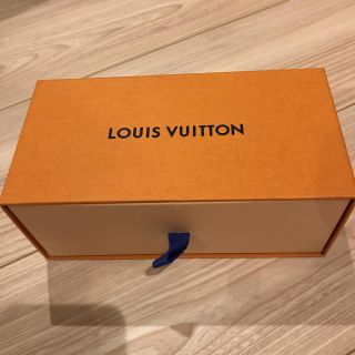 LOUIS VUITTON(ショップ袋)のフリマアイテム一覧 LOUIS VUITTON(ショップ袋)のフリマアイテム一覧