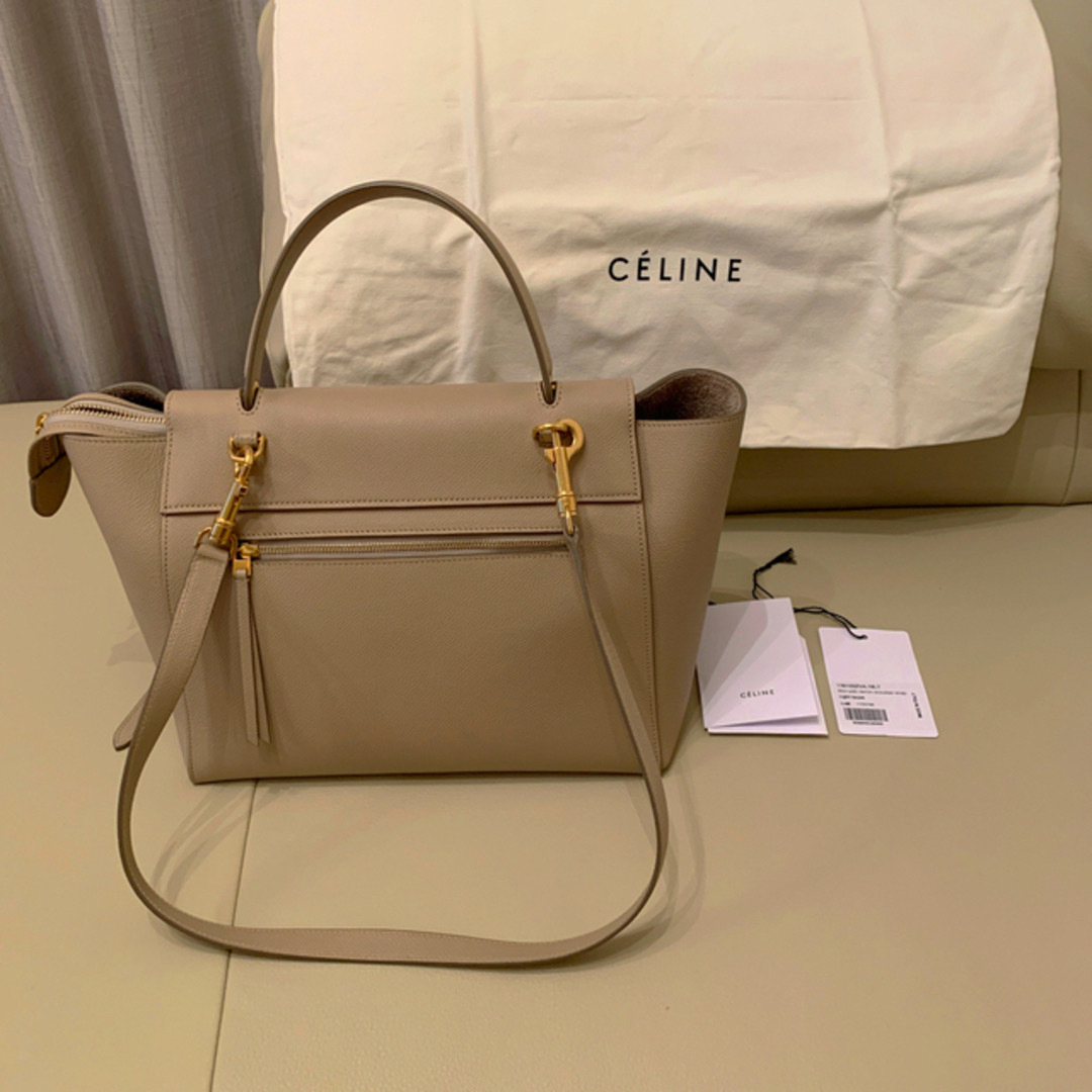 celine(セリーヌ)のCELINE セリーヌ ベルトバッグ 人気 ライトトープ  2way 送料込み レディースのバッグ(トートバッグ)の商品写真