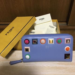 フェンディ(FENDI)のフェンディ 長財布 ジップアラウンド ウォレット スタッズ(財布)