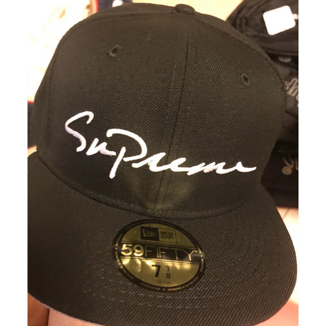 supreme2018aw newera 3/8 黒キャップ