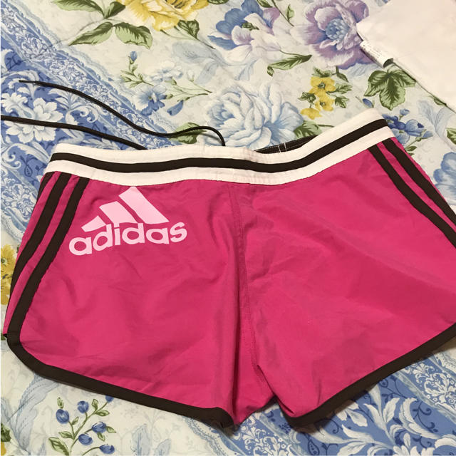 adidas(アディダス)のサーフパンツ レディースの水着/浴衣(水着)の商品写真