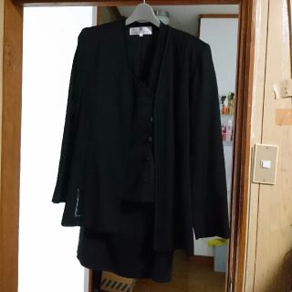 ジバンシィ 礼服/喪服(レディース)の通販 33点 | GIVENCHYのレディース