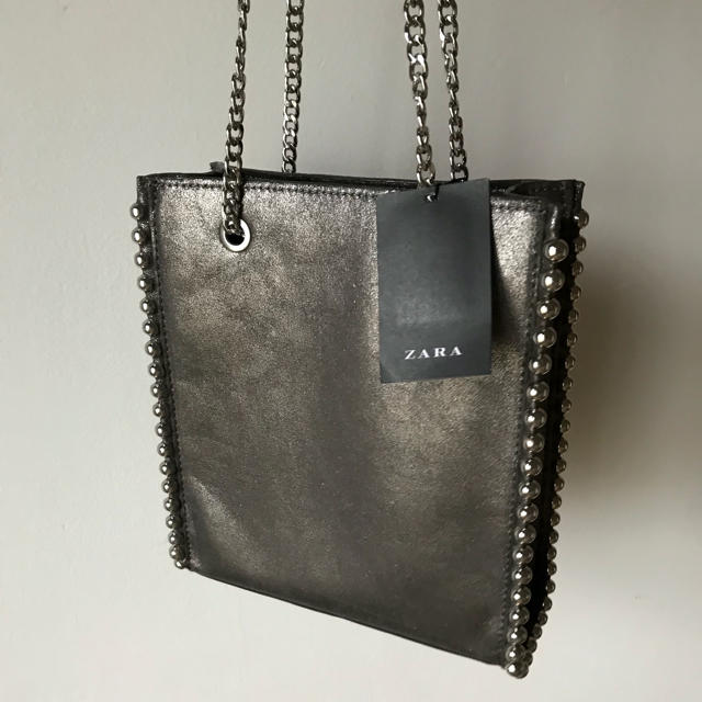 ZARA(ザラ)のZARA チェーンバッグ♡新品 レディースのバッグ(ショルダーバッグ)の商品写真