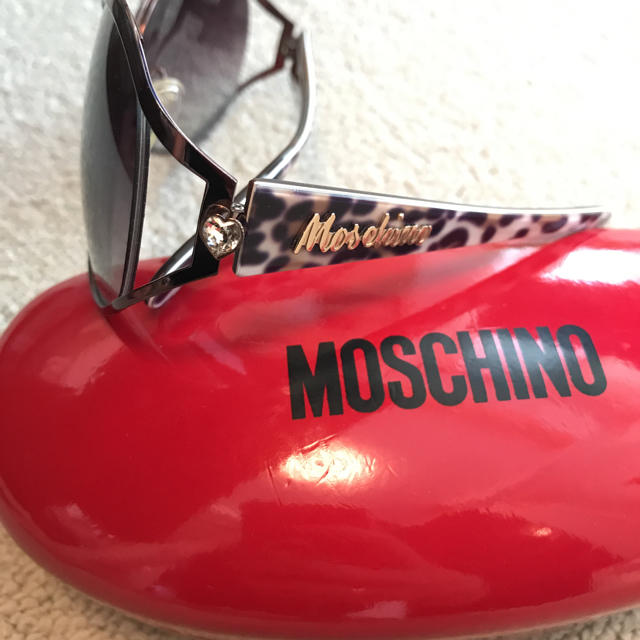 MOSCHINO(モスキーノ)のMOSCHINO サングラス レディースのファッション小物(サングラス/メガネ)の商品写真