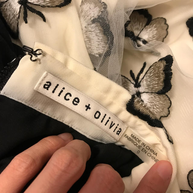 Alice+Olivia ワンピースの通販 by m's shop｜アリスアンドオリビアならラクマ - アリスオリビア 超特価特価