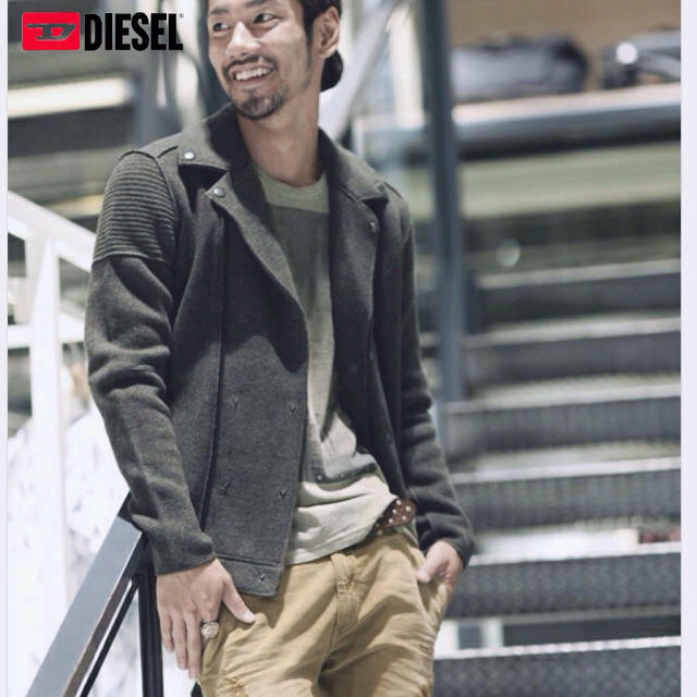 DIESEL(ディーゼル)のDIESEL（ディーゼル）メンズ  ハイゲージ ウール ニット ライダース  メンズのジャケット/アウター(ライダースジャケット)の商品写真