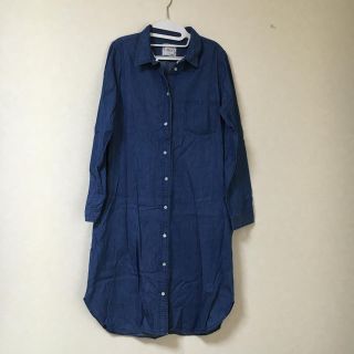 アカチャンホンポ(アカチャンホンポ)のデニム風 マタニティ ワンピース 授乳服 Mサイズ(マタニティワンピース)