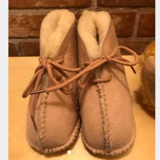 アグ(UGG)の新品 ムートン シューズ(ブーツ)