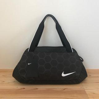 ナイキ(NIKE)のNIKE スポーツバッグ ジムバッグ ブラック 20L(ボストンバッグ)