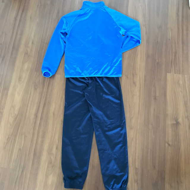 adidas(アディダス)のtomo様専用　アディダス　ジャージ　上下　150 キッズ/ベビー/マタニティのキッズ服男の子用(90cm~)(Tシャツ/カットソー)の商品写真