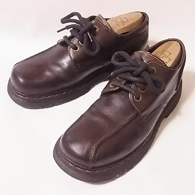 Dr.Martens(ドクターマーチン)の希少海外限定モデル!ドクターマーチン高級大人の4ホールシューズ短靴茶ビンテージ！ メンズの靴/シューズ(ドレス/ビジネス)の商品写真