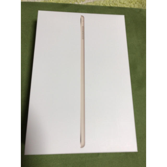 新品 おまけ APPLE iPad mini4 Wi-Fi 128GB ゴールドPC/タブレット