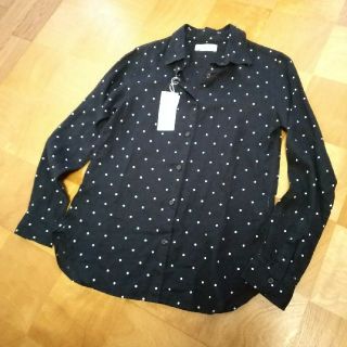 ユニクロ(UNIQLO)の新品 ユニクロ UNIQLO リネンシャツ ドット柄 プレミアムリネン(シャツ/ブラウス(長袖/七分))