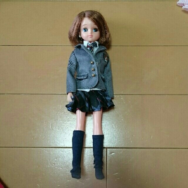 Takara Tomy - ぐるナイ リカちゃん コラボ 制服 森泉 限定の Takara Tomy - ぐるナイ リカちゃん コラボ 制服 森泉 限定の