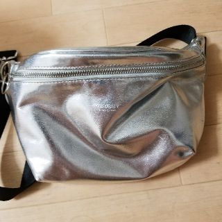 マウジー(moussy)の*MOUSSYウエストバック*(ボディバッグ/ウエストポーチ)