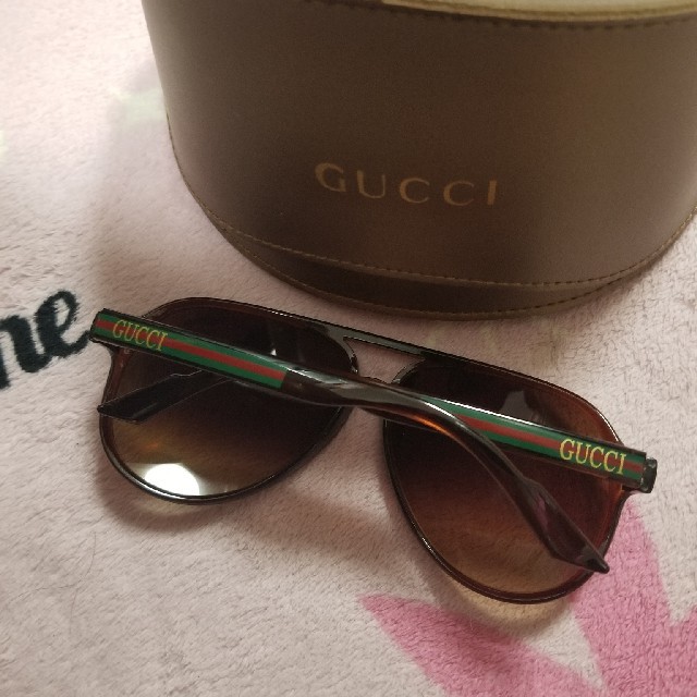 Gucci(グッチ)のGUCCIグラサン レディースのファッション小物(サングラス/メガネ)の商品写真