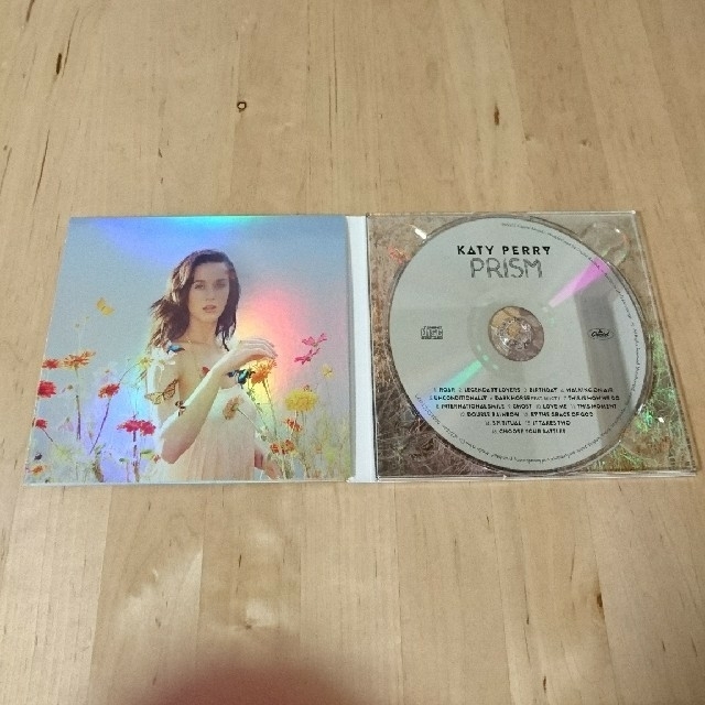 プリズム☆ケイティ・ペリー エンタメ/ホビーのCD(ポップス/ロック(洋楽))の商品写真