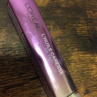 ロレアルパリ(L'Oreal Paris)のロレアル ユイルカレス 二本(リップグロス)