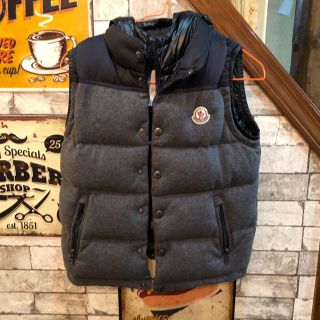 モンクレール(MONCLER)のモンクレール(ダウンベスト)