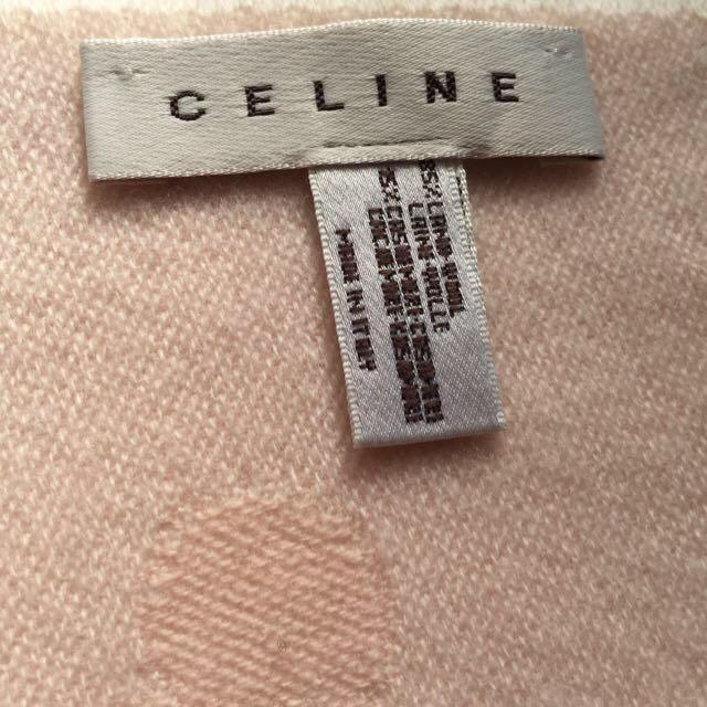 celine(セリーヌ)のセリーヌ正規品♡ベビーピンクマフラー レディースのファッション小物(マフラー/ショール)の商品写真