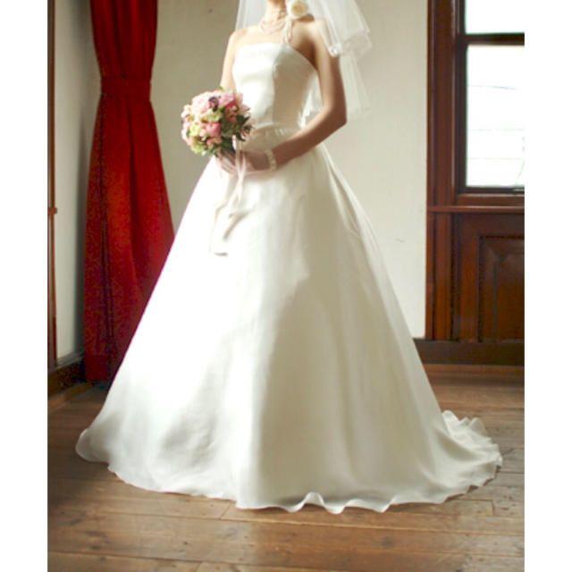 Vera Wang ヴィーヴラマリエ シルクのウエディングドレスの通販 By Xxさくらもちxx S Shop ヴェラウォンならラクマ