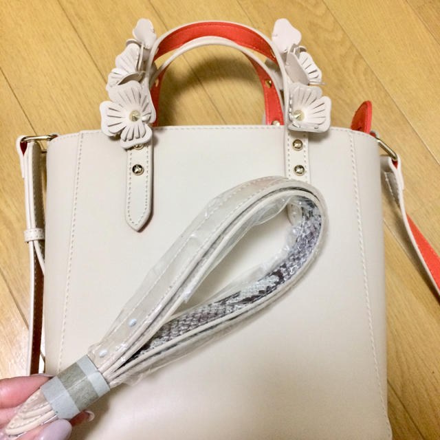 ZARA(ザラ)のyu2547様専用！【美品】ZARA ♡ 2wayバッグ レディースのバッグ(ハンドバッグ)の商品写真