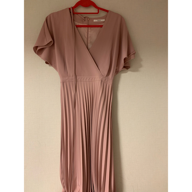JUSGLITTY(ジャスグリッティー)のValmuer ピンクドレス レディースのフォーマル/ドレス(ミディアムドレス)の商品写真
