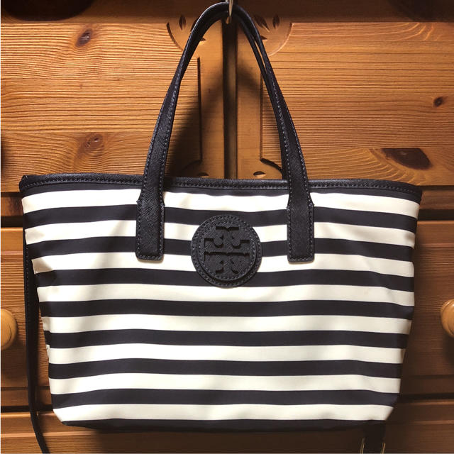 Tory Burch(トリーバーチ)の【mammy様 専用】トリーバーチ ボーダー2wayバッグ レディースのバッグ(ショルダーバッグ)の商品写真