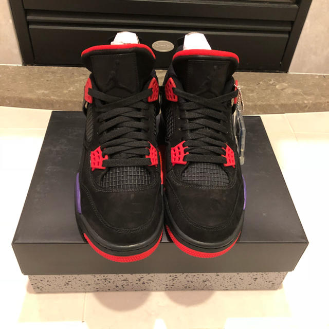 NIKE(ナイキ)のAir Jordan 4 retro Black/Court Purple メンズの靴/シューズ(スニーカー)の商品写真