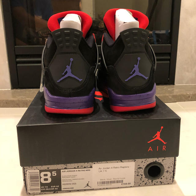 NIKE(ナイキ)のAir Jordan 4 retro Black/Court Purple メンズの靴/シューズ(スニーカー)の商品写真