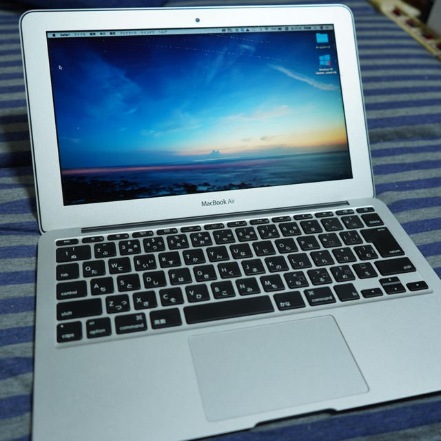 Apple MacBook Air 11インチ 2015モデル