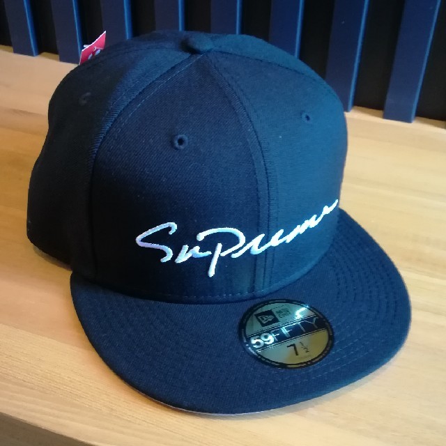 Classic Script New Era BLACK 7-1/4