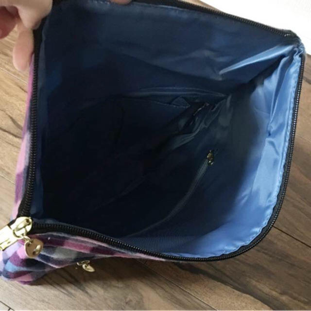 【新品 未使用】チェック柄クラッチバッグ♡ レディースのバッグ(クラッチバッグ)の商品写真