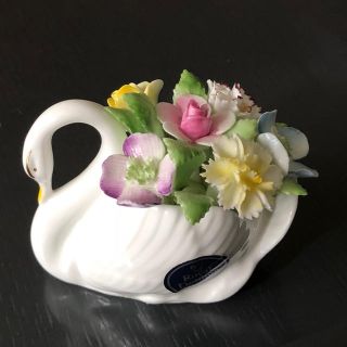 ロイヤルドルトン(Royal Doulton)のロイヤルドルトン 陶器 スワン(置物)