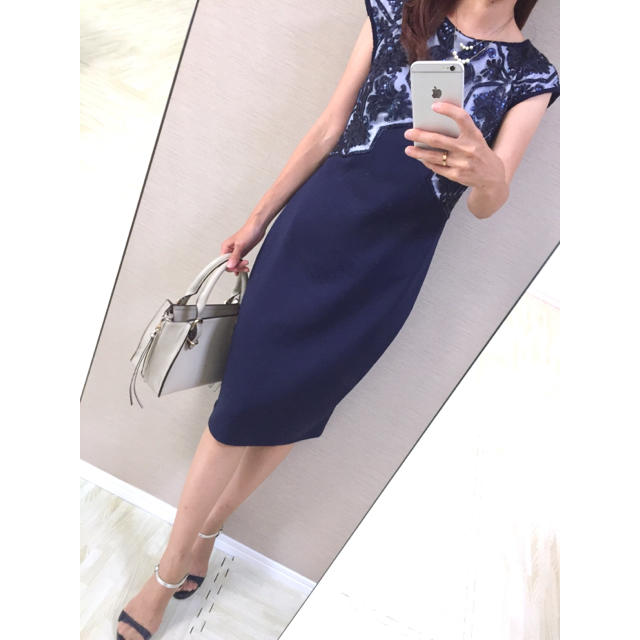 TADASHI SHOJI(タダシショウジ)の【美品】タダシショージ♡サイズXS スパンコールワンピース｡♪:*° レディースのワンピース(ひざ丈ワンピース)の商品写真