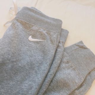 ナイキ(NIKE)の[Lapu様専用]NIKE♥︎スウェットパンツ(トレーナー/スウェット)