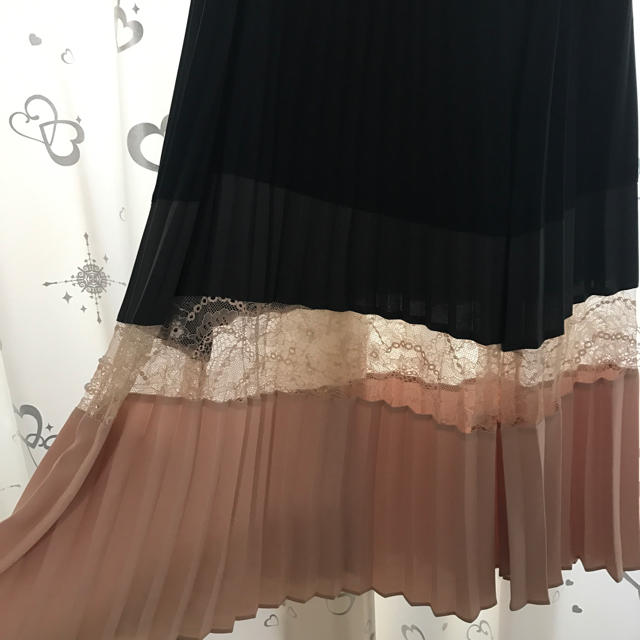 ZARA(ザラ)のRery様専用 レディースのスカート(ひざ丈スカート)の商品写真