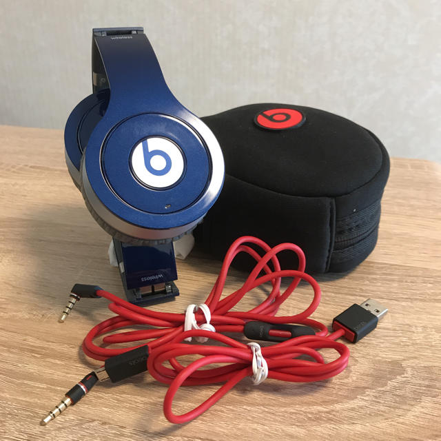 Beats by Dr Dre(ビーツバイドクタードレ)のbeats wireless ヘッドホン スマホ/家電/カメラのオーディオ機器(ヘッドフォン/イヤフォン)の商品写真