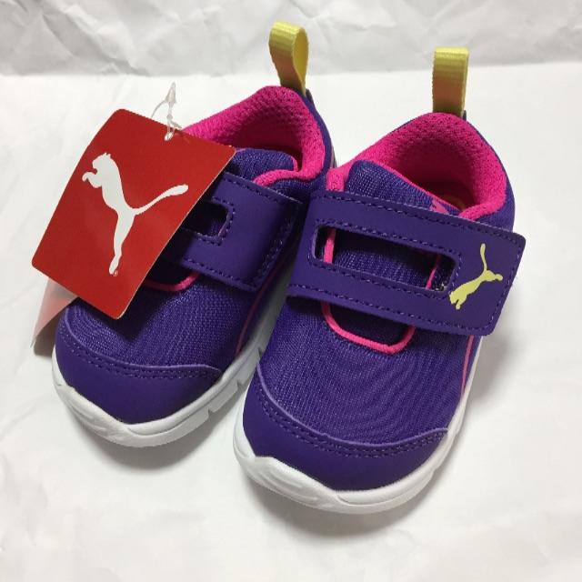 PUMA(プーマ)のPUMA プーマ 12 紫 ベビーシューズ キッズ/ベビー/マタニティのベビー靴/シューズ(~14cm)(スニーカー)の商品写真