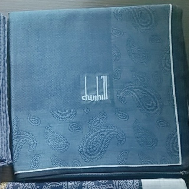 Dunhill(ダンヒル)のdunhillハンカチ新品未使用 メンズのファッション小物(ハンカチ/ポケットチーフ)の商品写真