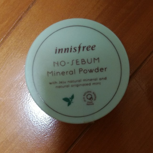 Innisfree(イニスフリー)のイニスフリー　パウダー　セット コスメ/美容のベースメイク/化粧品(フェイスパウダー)の商品写真