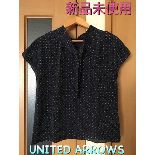 ユナイテッドアローズ(UNITED ARROWS)の【新品未使用】《ユナイテッドアローズ》ドット柄 ボウタイ ブラウス(シャツ/ブラウス(半袖/袖なし))