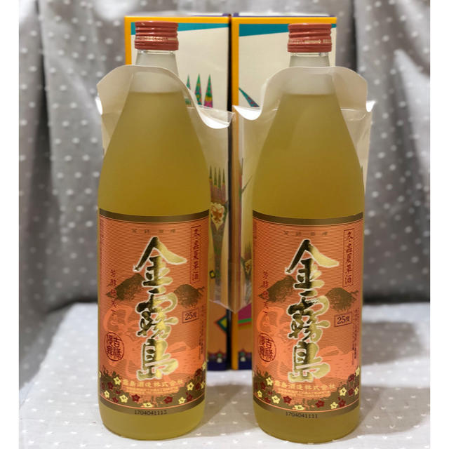 【ほーりゅー様専用】 金霧島 900ml 2本セット 食品/飲料/酒の酒(焼酎)の商品写真