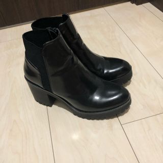 ザラ(ZARA)のZARA ショートブーツ(ブーティ)