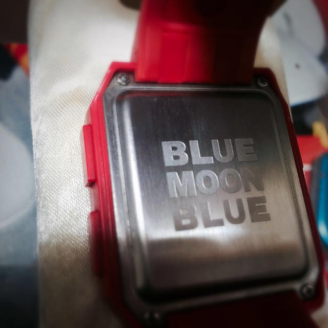BLUE MOON BLUE(ブルームーンブルー)の箱•説明書付❁アナログ•デジタル時計 レディースのファッション小物(腕時計)の商品写真